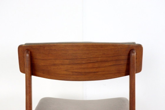Image 1 of Set 6 Thorsø Stole- og Møbelfabrik stoelen vintage Deens