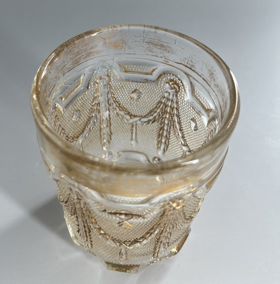 Image 1 of Gobelet en verre pressé Art nouveau, vers 1910 – Bohême (Inwald) – partiellement doré