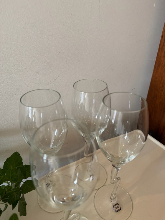 Bicchieri da vino in cristallo ondulati a zig zag anni '80 – Bicchieri e caraffe (photo 5 of 6)