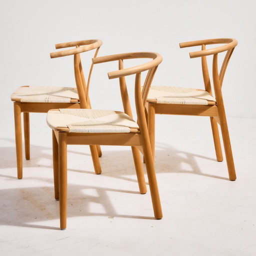 MK10689 Beech dining chair