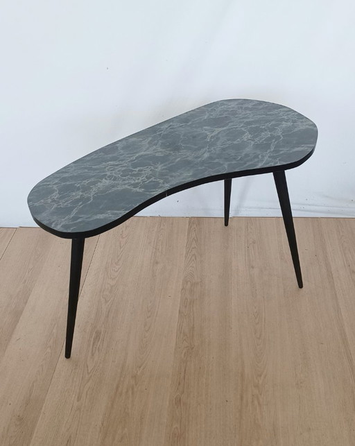 Vijftiger jaren niervormige tafel