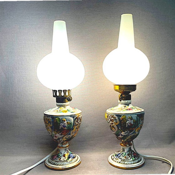 Pair of Limited Edition Portuguese Porcelain Table Lamps, by Alcobaca – Alcobaça (photo 6 of 18)