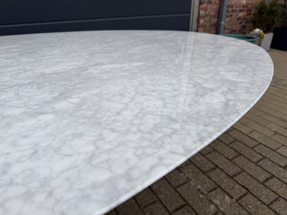 Image 1 of Original oval Knoll Tulip dining table (244cm) Carrara marble