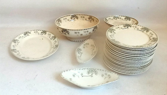 Palmyre Sarreguemines 24-Piece Crockery Set, Early 20th Century – Ceramic (photo 6 of 11)