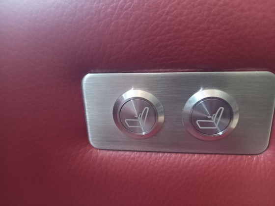 Image 1 of Velderhof Stand-Up Chair