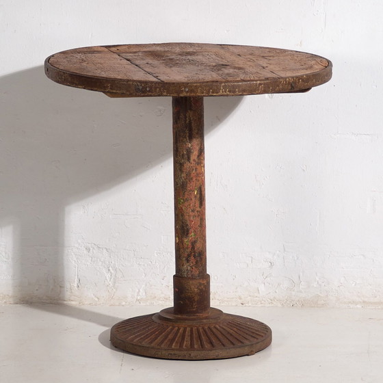 Antique garden table (c.1920) #17 – Iron (photo 8 of 35)