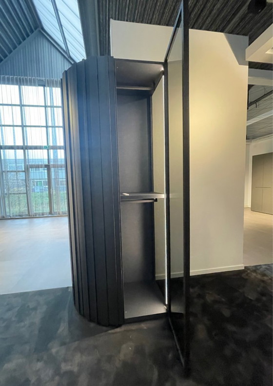 Image 1 of Stave Kast