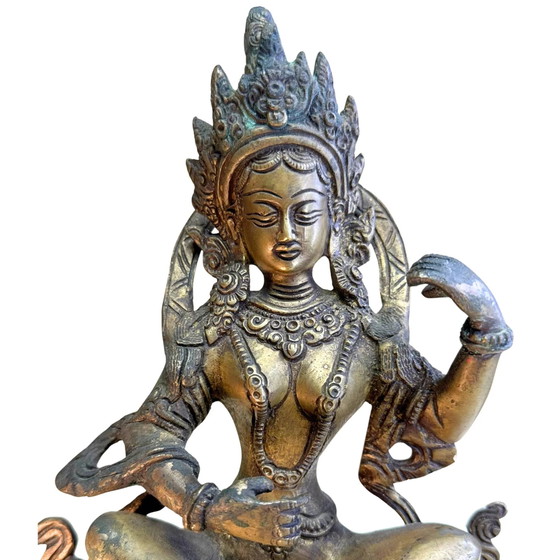 Saraswati tibetana antigua – Principios del siglo XX (aprox. 1920) – Bronce macizo dorado – 20,7 cm / 1,8 kg (photo 9 of 10)