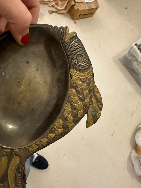 Image 1 of Taschenleerer - alte Messingschale - Form eines geschnitzten Fisches