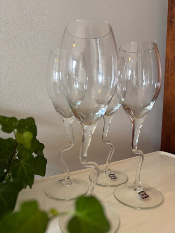 Bicchieri da vino in cristallo ondulati a zig zag anni '80 – Bicchieri e caraffe (photo 4 of 6)