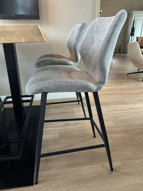 Image 1 of Table de bar (table haute) en bois 140x80x94 avec 4 tabourets