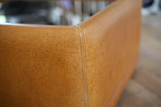 Coffee table in leather and black glass top, 1970s (photo 3 of 5)