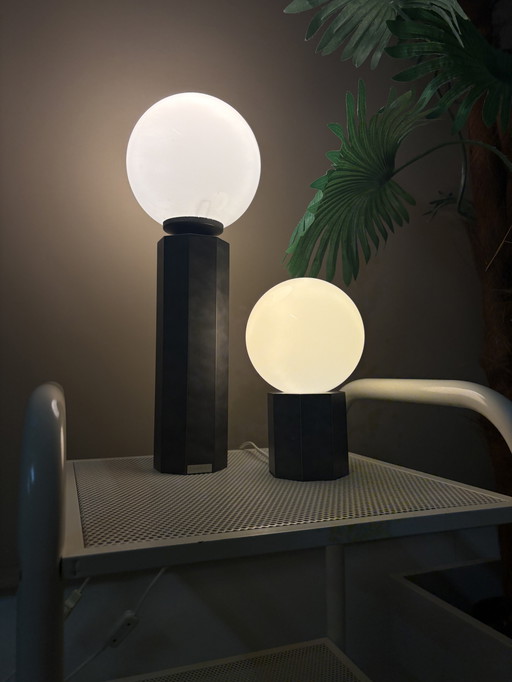 2er-Set Vintage Bony Design Space Age Stehlampe mit Kugelform, graues Glas