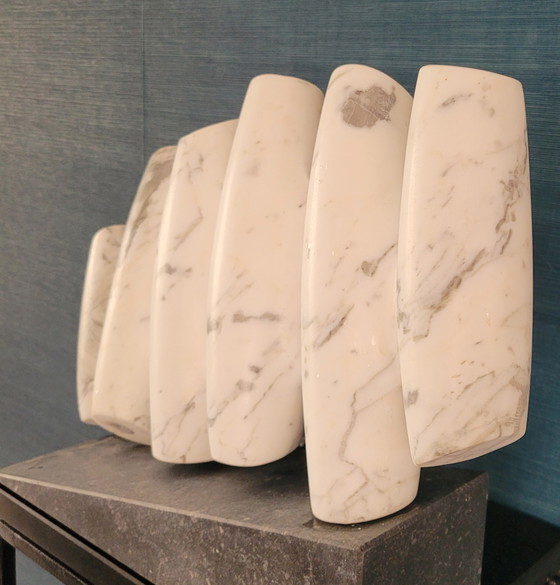 Image 1 of Skulptur Cararra-Marmor