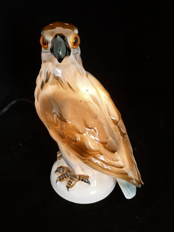 Porcelain lamp in the shape of an eagle – Table lamps (photo 6 of 8)