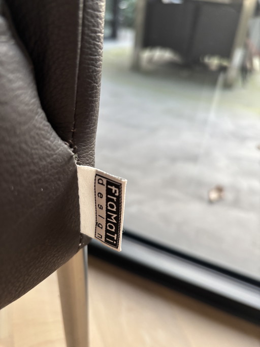 4 chaises de salle à manger en cuir marron Framati design