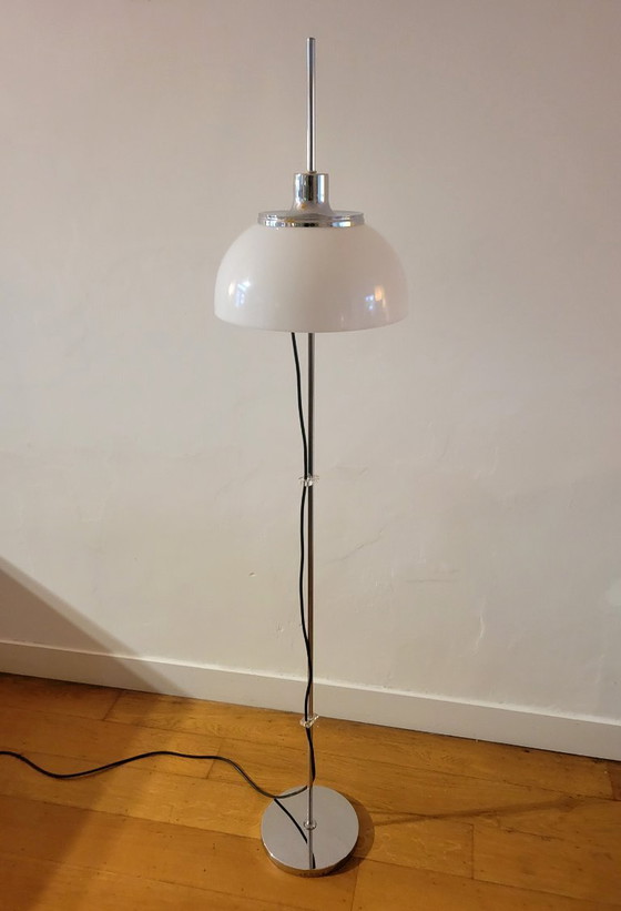 Image 1 of Vintage Harvey Guzzini Faro floor lamp