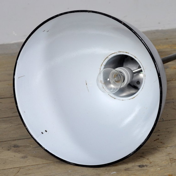 Image 1 of Industriële Bauhaus hanglamp, jaren 50