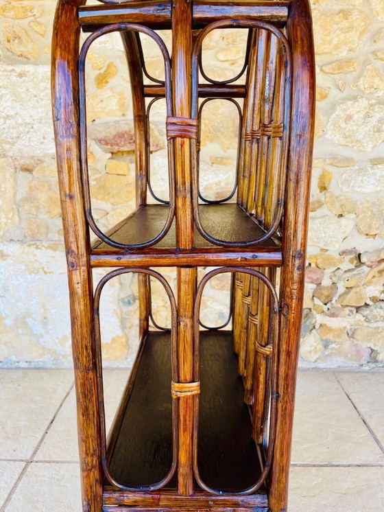 Image 1 of Vintage plank van bamboe en rotan met 2 verdiepingen en opbergruimte, jaren 1960