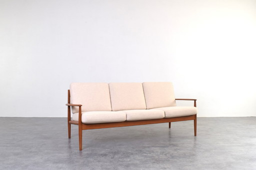 Deense teakhouten en wollen sofa uit het midden van de 20e eeuw, ontworpen door Grete Jalk voor France & Søn, jaren 60.