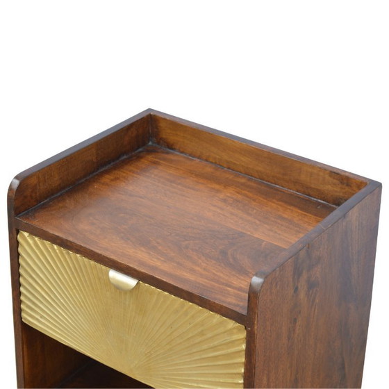 Image 1 of Table de chevet Manila Gold avec un tiroir en bois de manguier