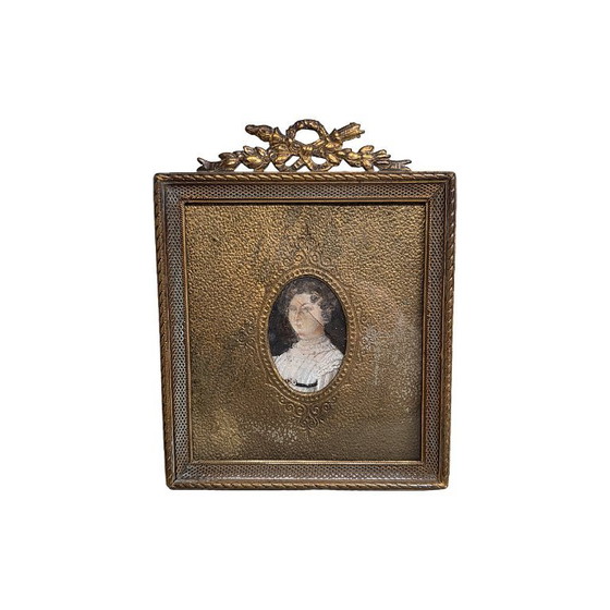 Image 1 of Portraits miniatures anciens dans des cadres classiques, XIXe siècle