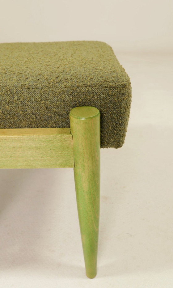 Image 1 of Coppia di sgabelli in bouclé verde salvia