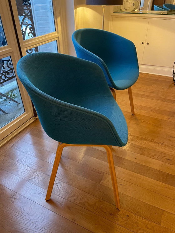 Image 1 of 2 sedie HAY in tessuto azzurro