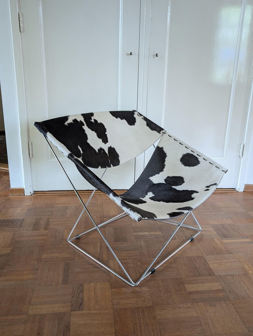 Artifort F675 Butterfly Lounge Chair