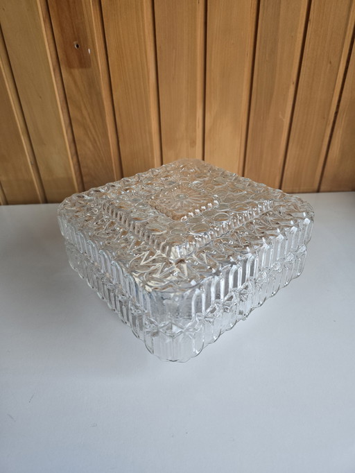 Massive ceiling lamp