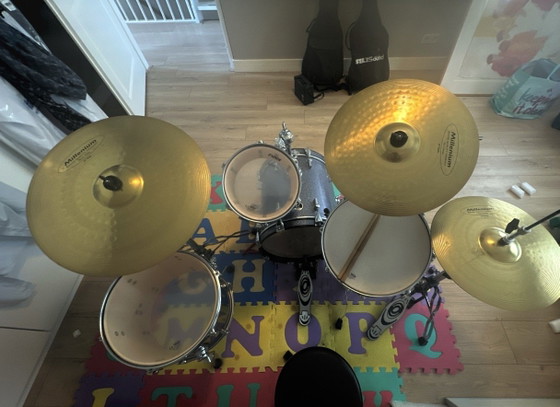 Batería completa Sonor + baquetas – Objetos decorativos, Other (photo 4 of 5)