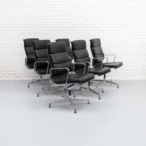 Eames EA208 Soft Pad Stuhl Vitra