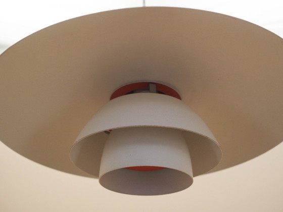Image 1 of Lampada a sospensione design danese anni '60 designer Poul Henningsen produttore Louis Poulsen
