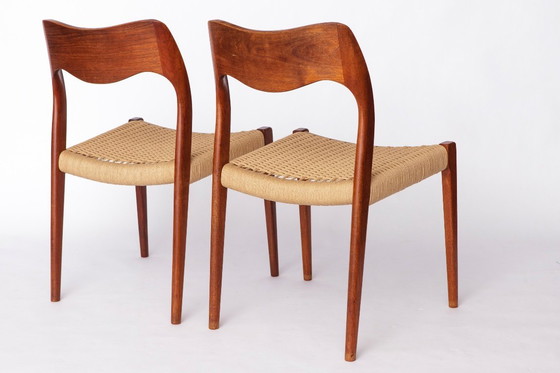 Image 1 of Coppia di sedie da pranzo in teak modello 71 di Niels Otto Møller, anni '50 | Stile moderno danese di metà secolo, sedute in