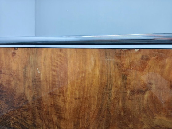 Image 1 of Bauhaus buisvormig stalen bed met walnotenhouten panelen, Tsjechoslowakije, jaren 1930