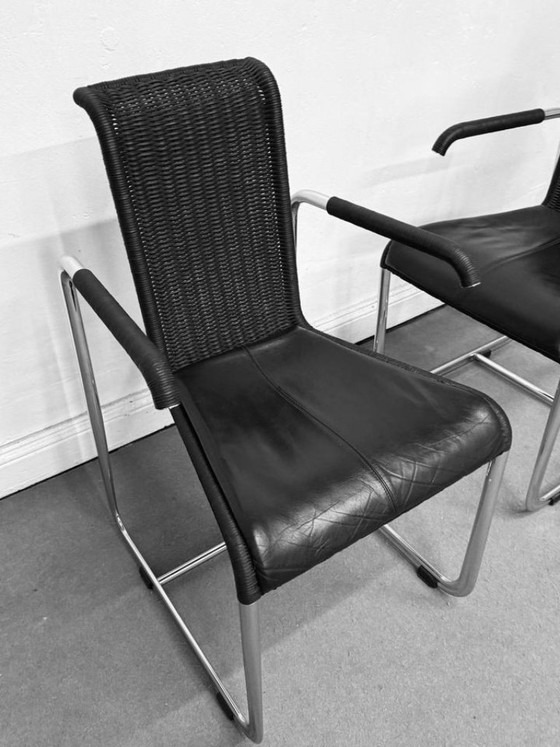 1/7 Tecta D20 B20 Cantilever Chair Black Leather – Chairs and lounge chairs, Plastic (photo 6 of 12)
