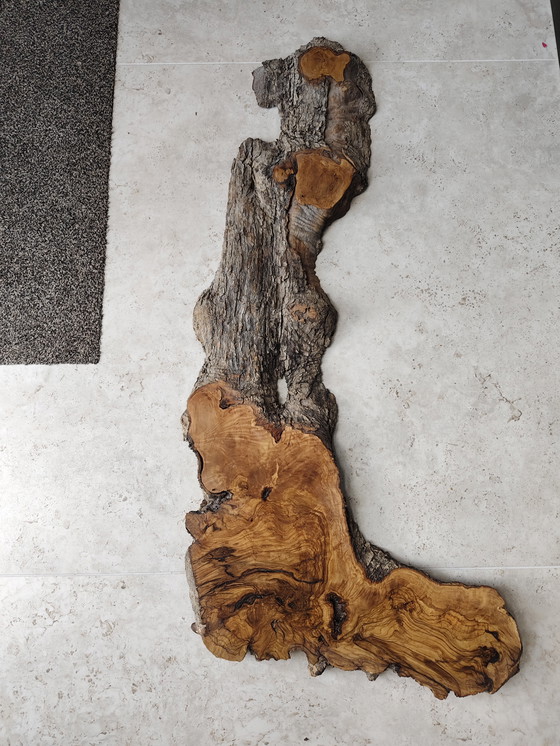 Image 1 of Tavola in legno d'ulivo con mensole