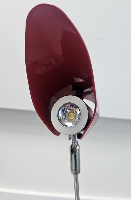 Image 1 of Red minimalist designer lamp Desk lamp.