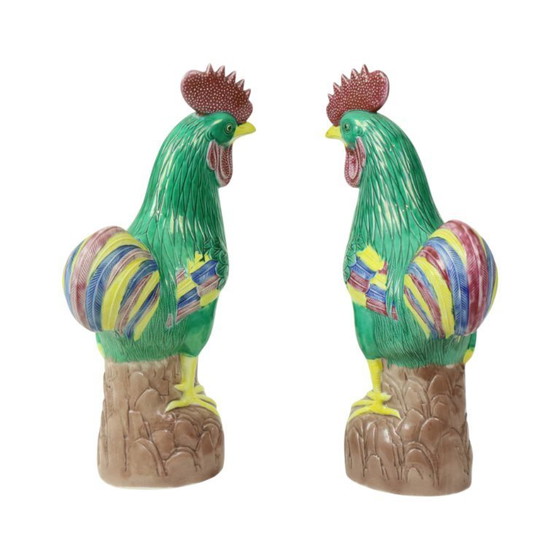 Image 1 of Coq en porcelaine polychrome émaillée