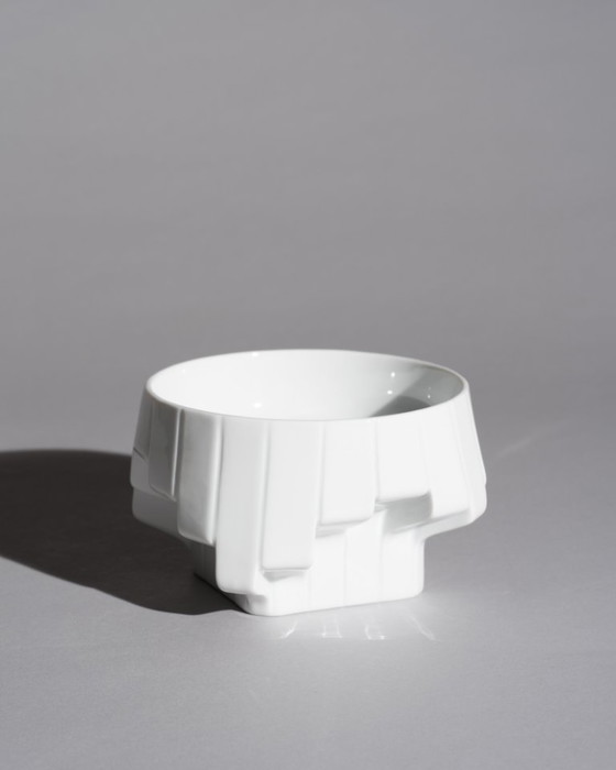 Image 1 of Seltene skulpturale Porzellanschale von Zaha Hadid für Rosenthal, Deutschland, 2000er Jahre