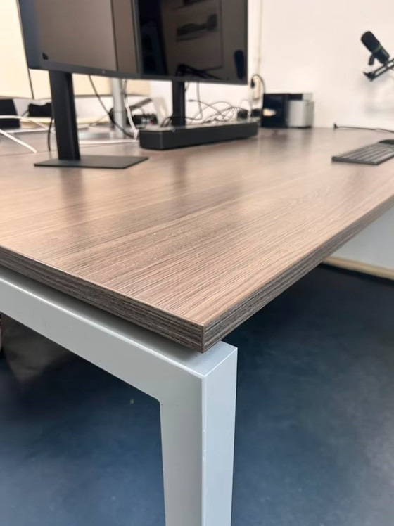 Image 1 of Scrivania 200x100 cm - Altezza regolabile