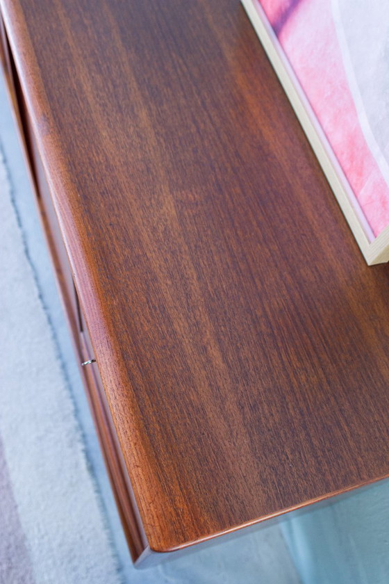 Image 1 of Vintage teakhouten dressoir Svend Aage Madsen Deense jaren 60