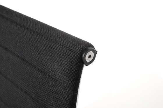 Image 1 of "EA 117" office chair by Charles Ray Eames for ICF USA 1969.