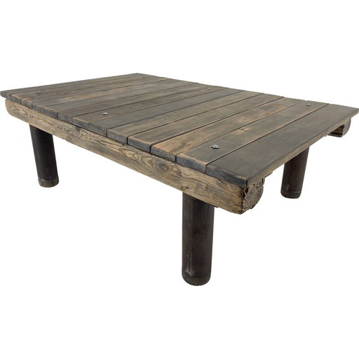 Mesa de centro vintage industrial de madera y hierro, años 50