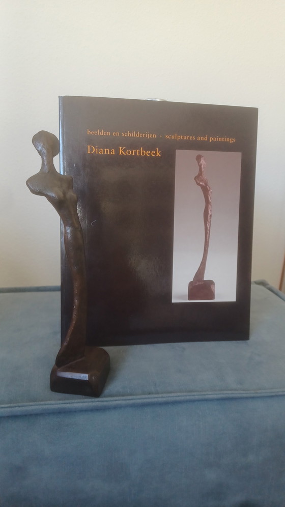 Image 1 of Bronze artwork "Universe" Diana Kortbeek + book 