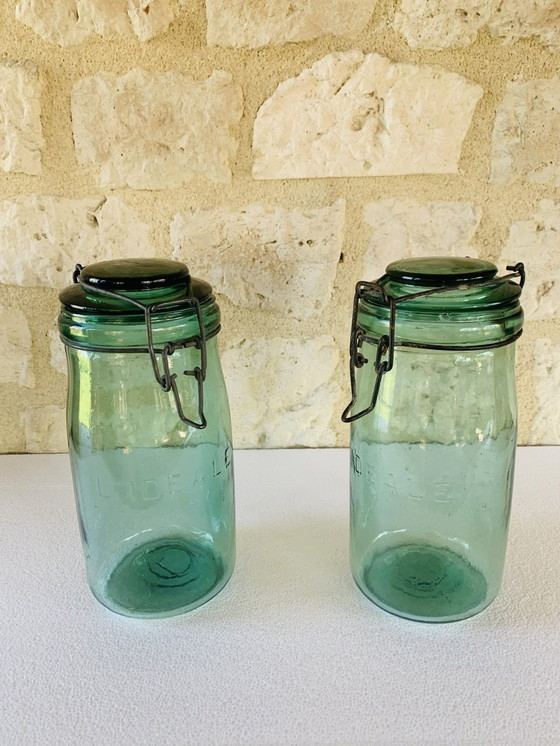 Image 1 of Vintage Franse potten in smaragdgroen glas van L'Ideale, jaren 1940, set van 2