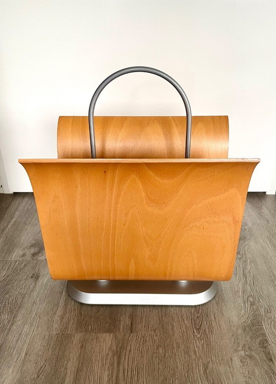 Image 1 of Portariviste dal design vintage Ligne Roset