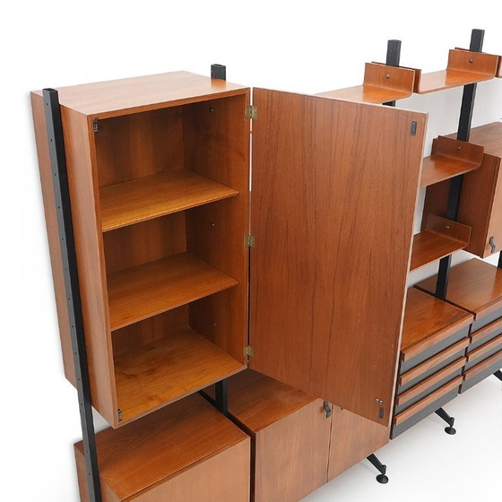 Image 1 of Bibliothèque en teck à 4 compartiments, années 1960