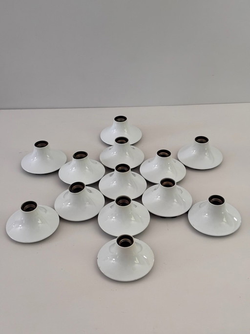Komposition aus 13 Teti Vico Magistretti Wandleuchten für Artemide, 1970, ABS Space Age