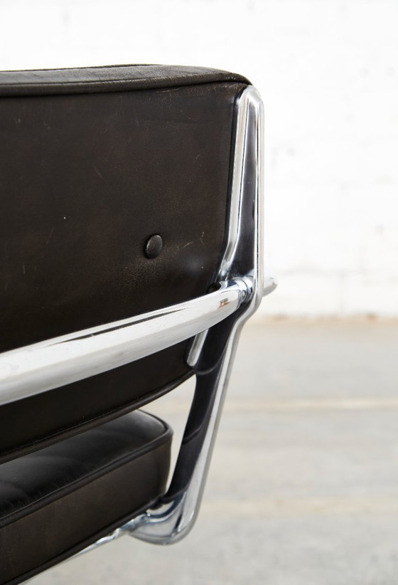 Sedia da scrivania intermedia Ray & Charles Eames ES102 per Herman Miller – Sedie girevoli, Leather (photo 6 of 14)